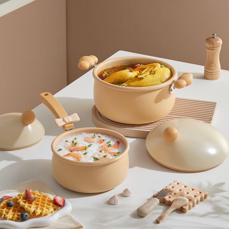 Chui Da Huang 16cm Non-Stick Milk Pot