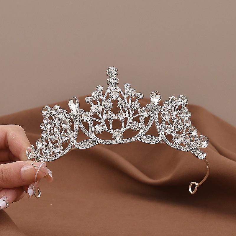 Children s Princess Crown Headdress: Birthday  Performance Dress Hair Accessories
