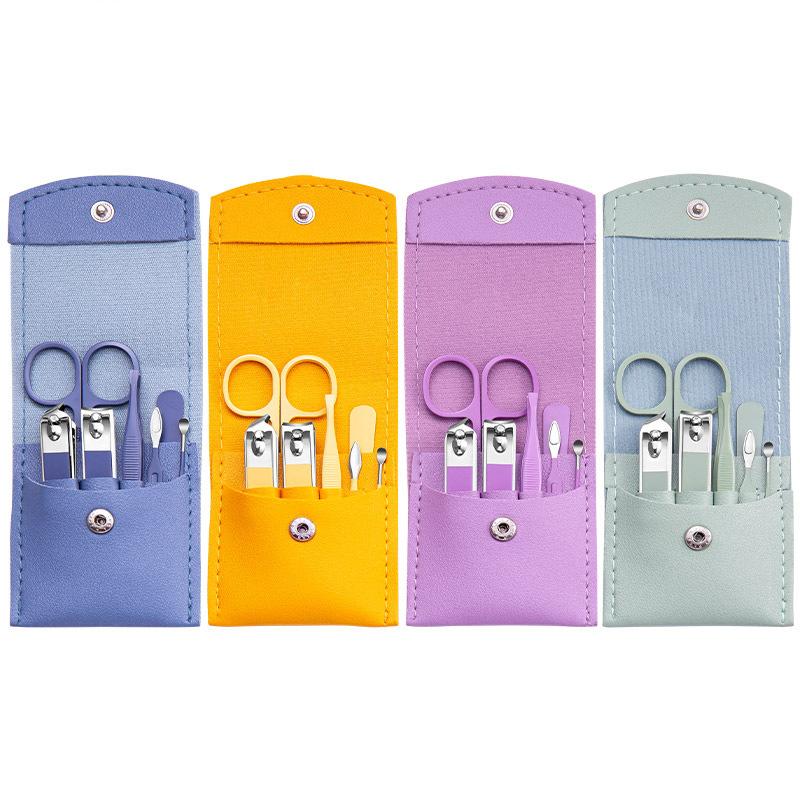 7Pcs Nail Clippers Set with Ear Pick, Nail File, Tweezers, Cuticle Pusher for Manicure and Pedicure