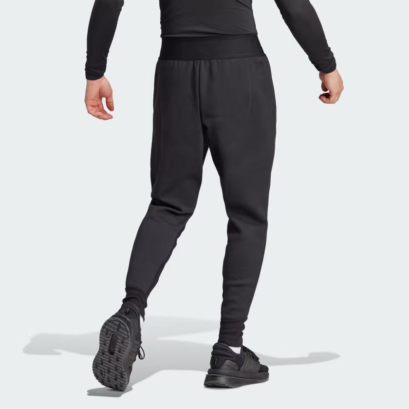 adidas ZNE. Premium Hose Schwarz IN5102