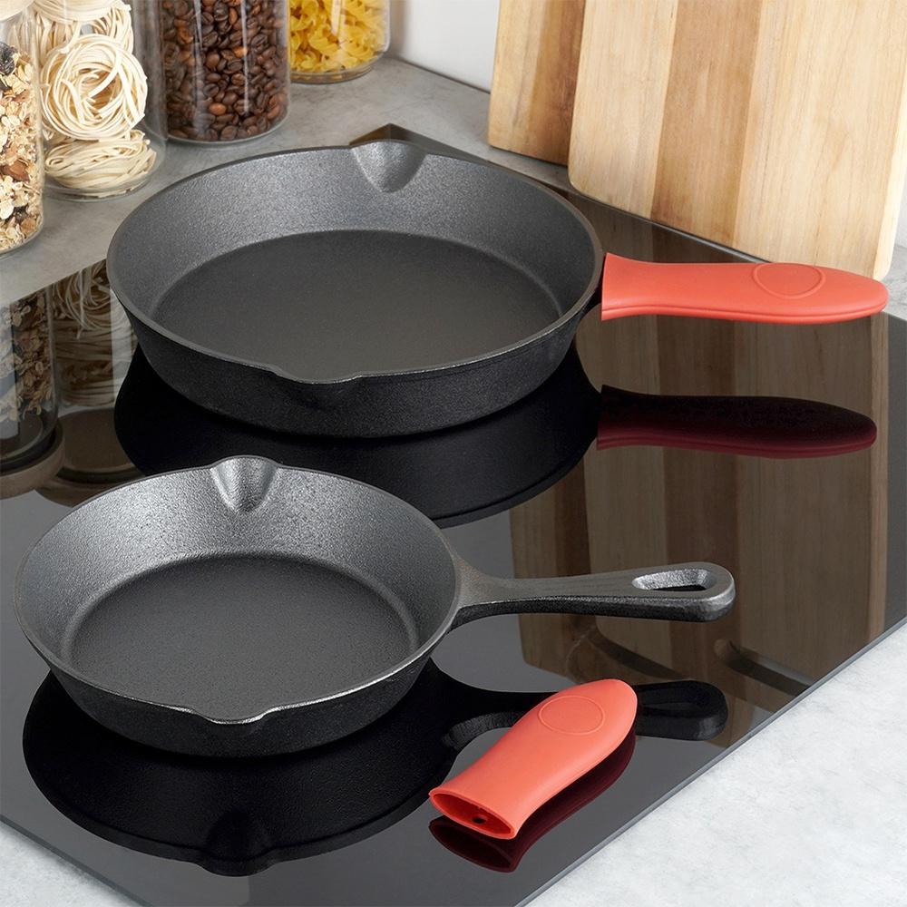 Set Of Cast Iron Frying Pans With Silicone Cover Cast Line 20 Cm / 25 Cm 2 Pcs.