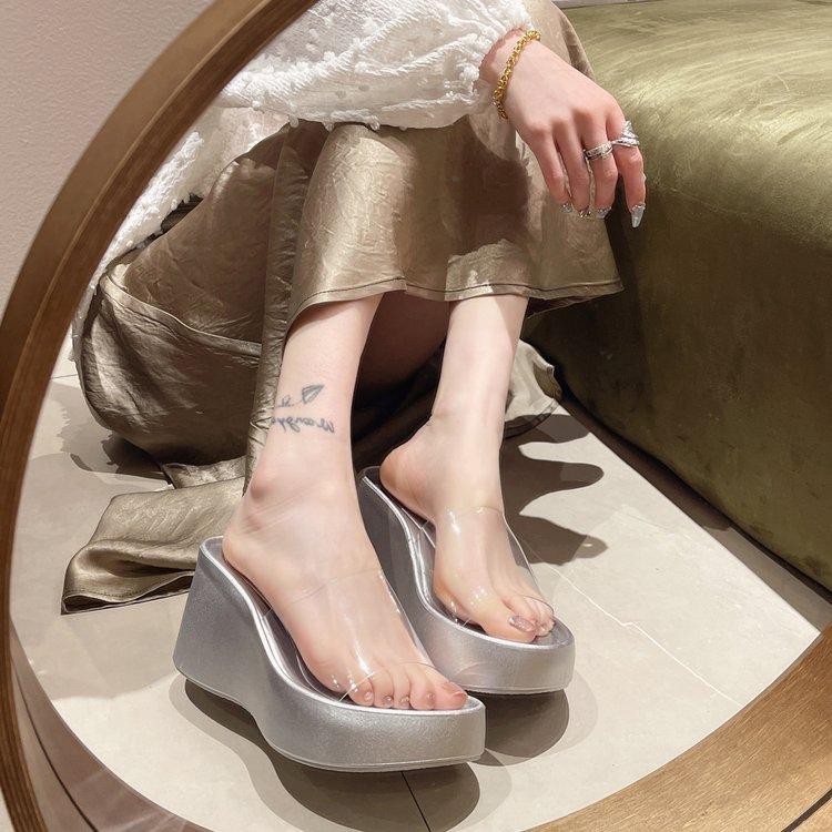 Wedge Heel Transparent Slippers Women's 2025 New Thick-soled Muffin Cool Slippers Women's Summer Wear Fashion Internet Celebrity High Heels