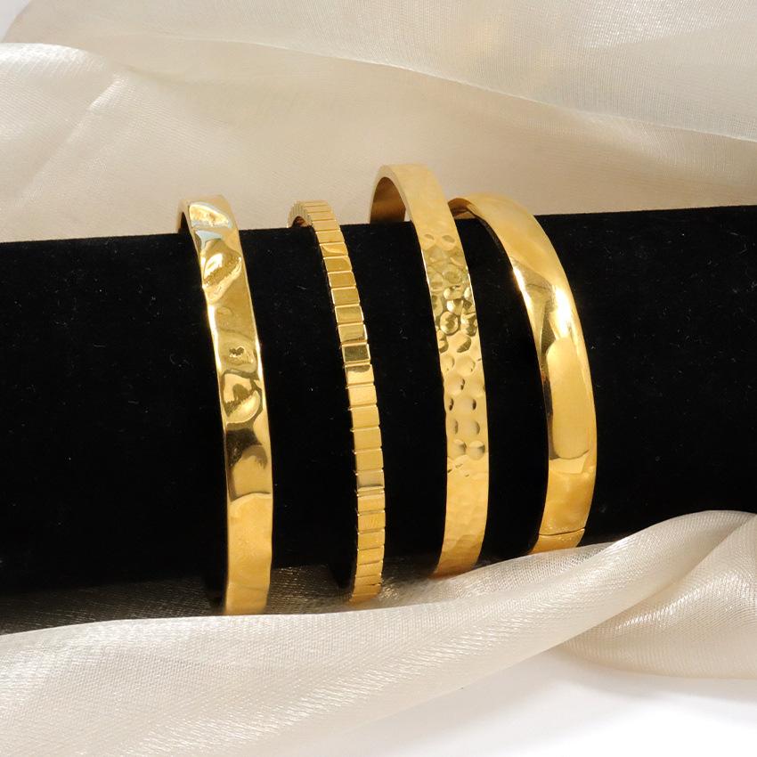 Wind Inlaid Zir*****Pen Bracelet Bracelet, Retro Wind Gold Electroplated Stainless Steel Bracelet Women