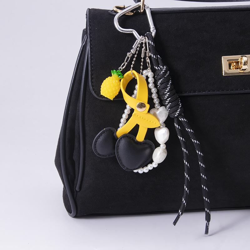 1 Pièce Mignon Amusant Résine Fruit Clé Chaîne Perle Série Cuir Cerise Pendentif Sac Accessoires Sac à Dos