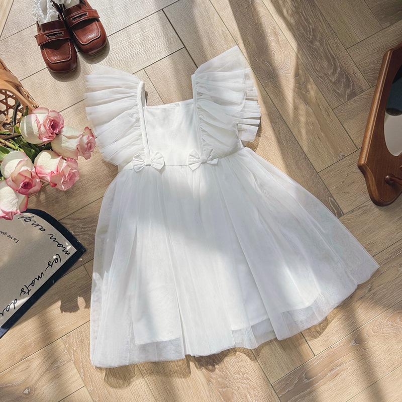 Trendy nadýchané tylové šaty léto 2025: Dívčí princeznovská síťovaná sukně s mašlí a krátkým rukávem