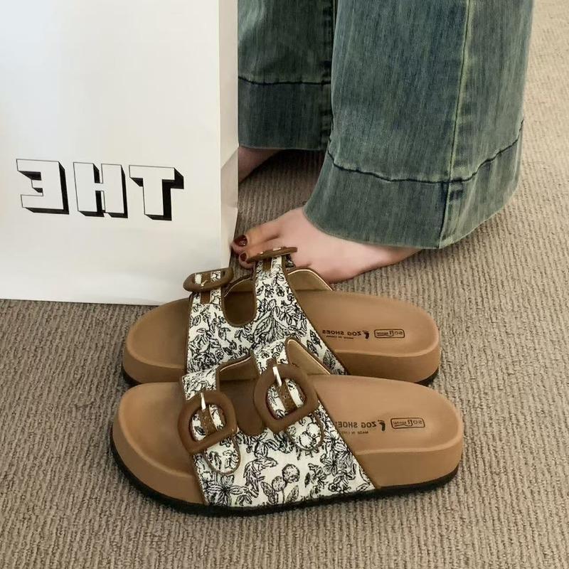 Belt buckle slippers girls summer retro outer wear thick-soled beach slippers trendy comfortable casual breathable sandals