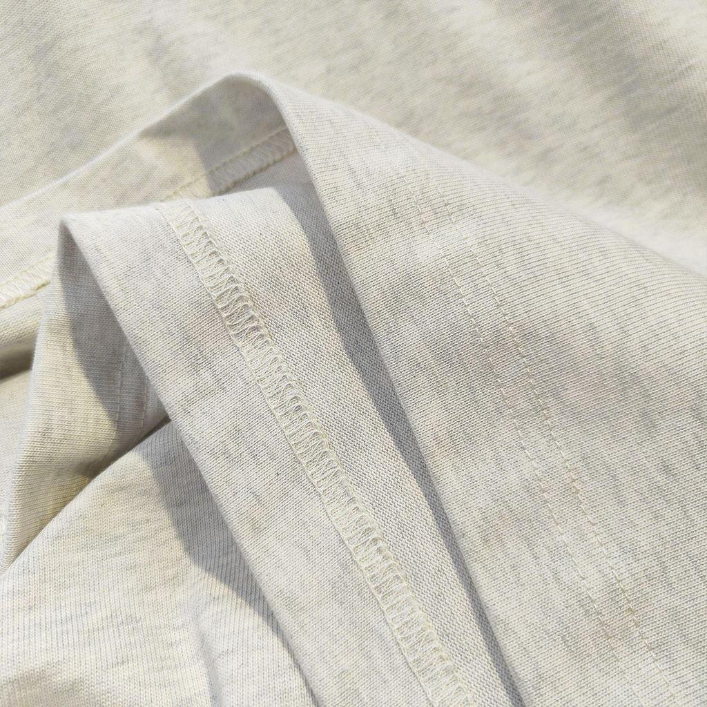 Dam sommar 2024 Lös passform Tecknad tryck Bomulls-T-shirt - Amerikansk stil, Kort ärm, Mångsidig för par, Finns i vitt och grått.