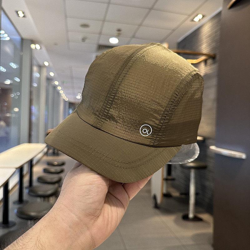 Small Letter Hot Stamping Simple Quick-drying Short-brimmed Cap Men's and Women's Summer Outdoor Light and Thin Sunscreen Baseball Cap