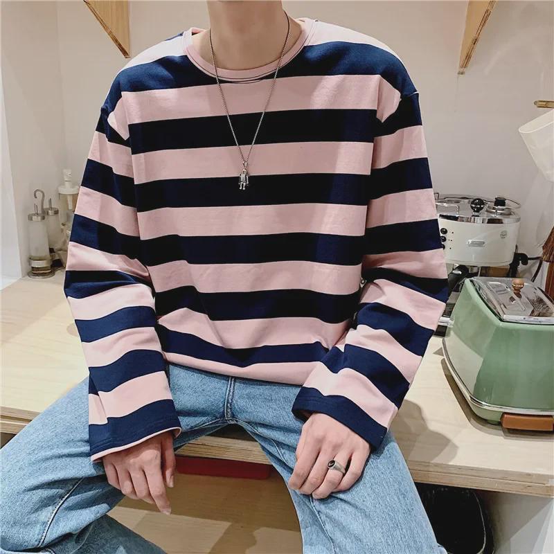 "Unisex Trendy Black & White Striped Long-Sleeve Crew Neck T-Shirt"