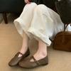 Retro flat-soled T-buckle single shoes, small leather shoes, autumn new British style engraved Mary Jane shoes