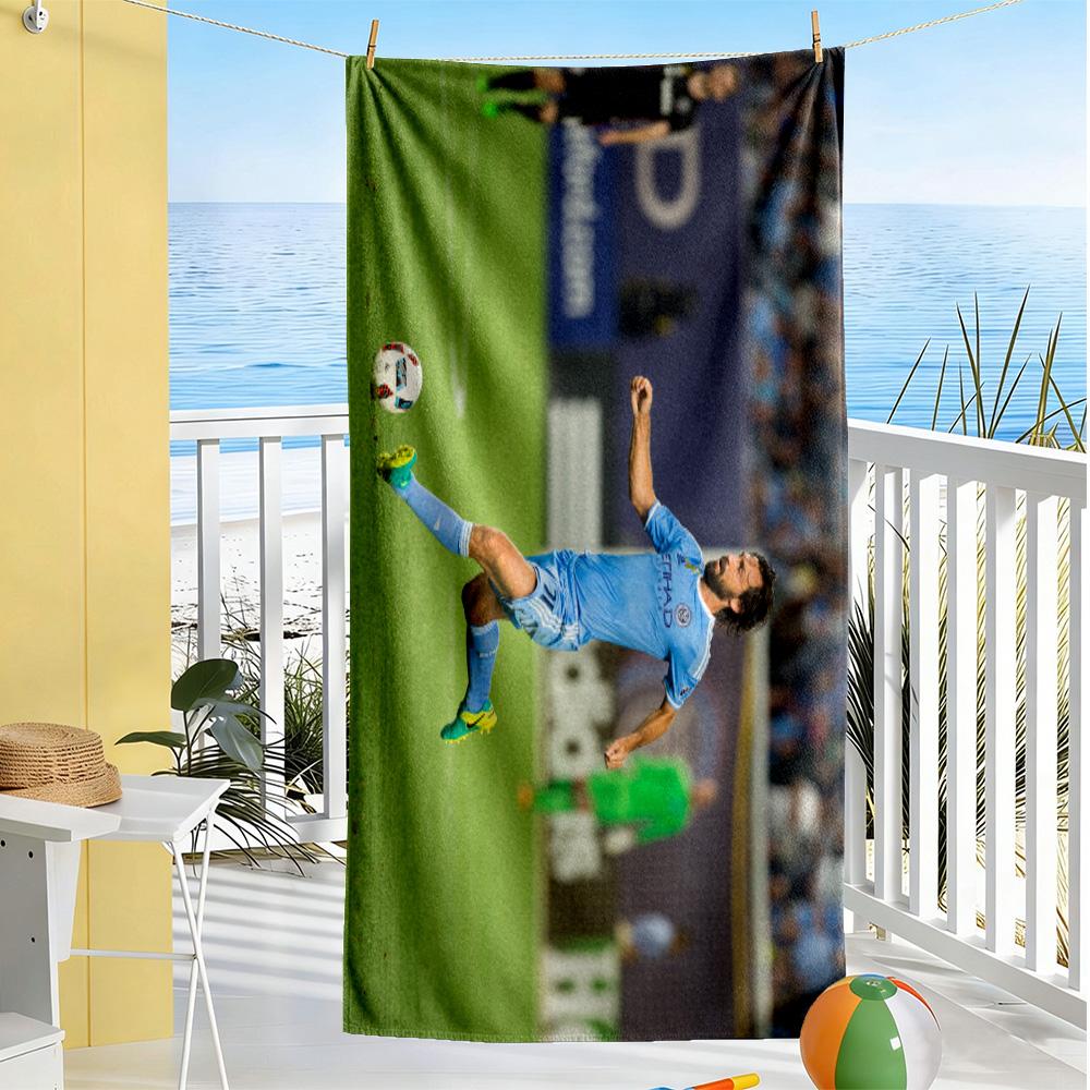Soccer Player Action Field. Beach Towel High Absorbency & Quick-Dry Comfortable Lightweight Perfect for Traveling Yoga Camping and Swimming