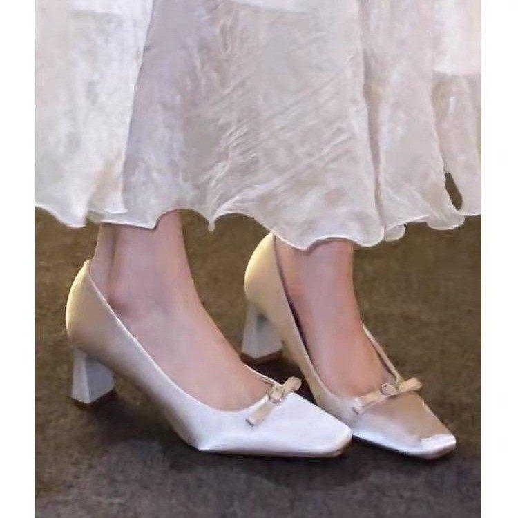 Square head thick heel high heels light mouth single shoes 2026 bow temperament shoes one pedal wedding shoes