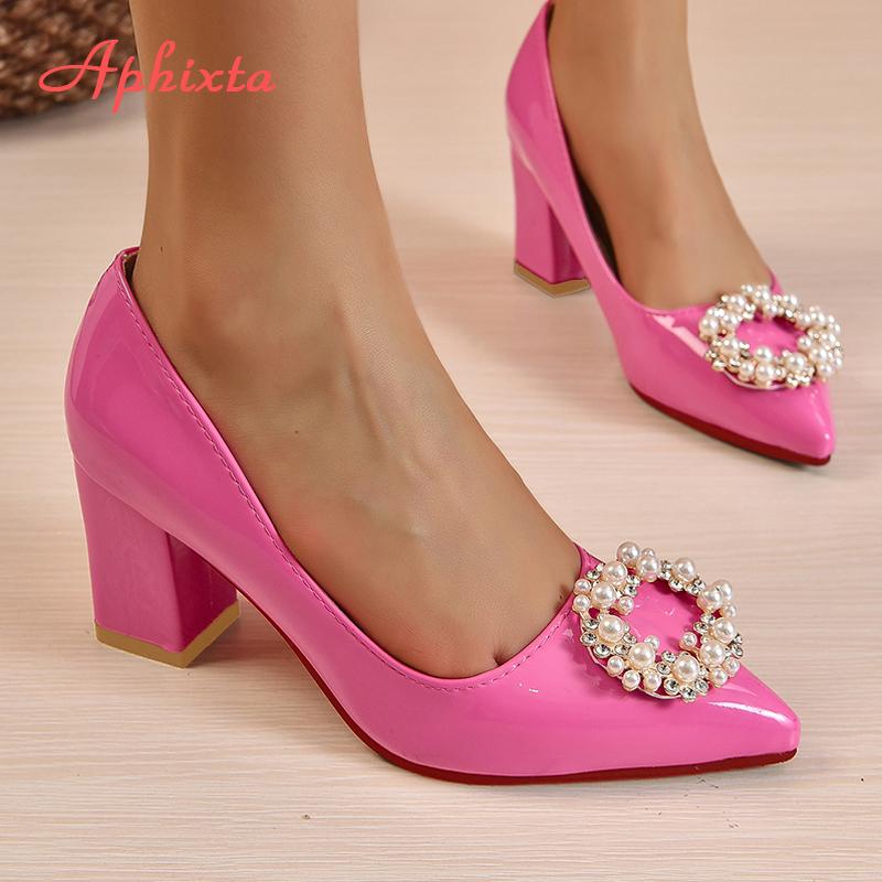Fashion Aphixta New 7cm Square Heel Baby Pink Pearl Crystals Buckle Patent Leather Women Pumps Officile Pointed Toe Shoes Big Size 35-53