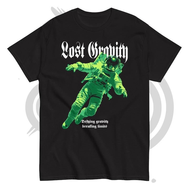 Lost Gravity Astronaut T-Shirt, Y2K Space Graphic Tee, Streetwear Aesthetic Spaceman Shirt, Outer Space Astronomy Gift, Retro Graphic Tee 100