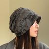 Women's Slouchy Beanie for Spring & Autumn: Stylish Postpartum Hat for a Trendy, Small Face Look.