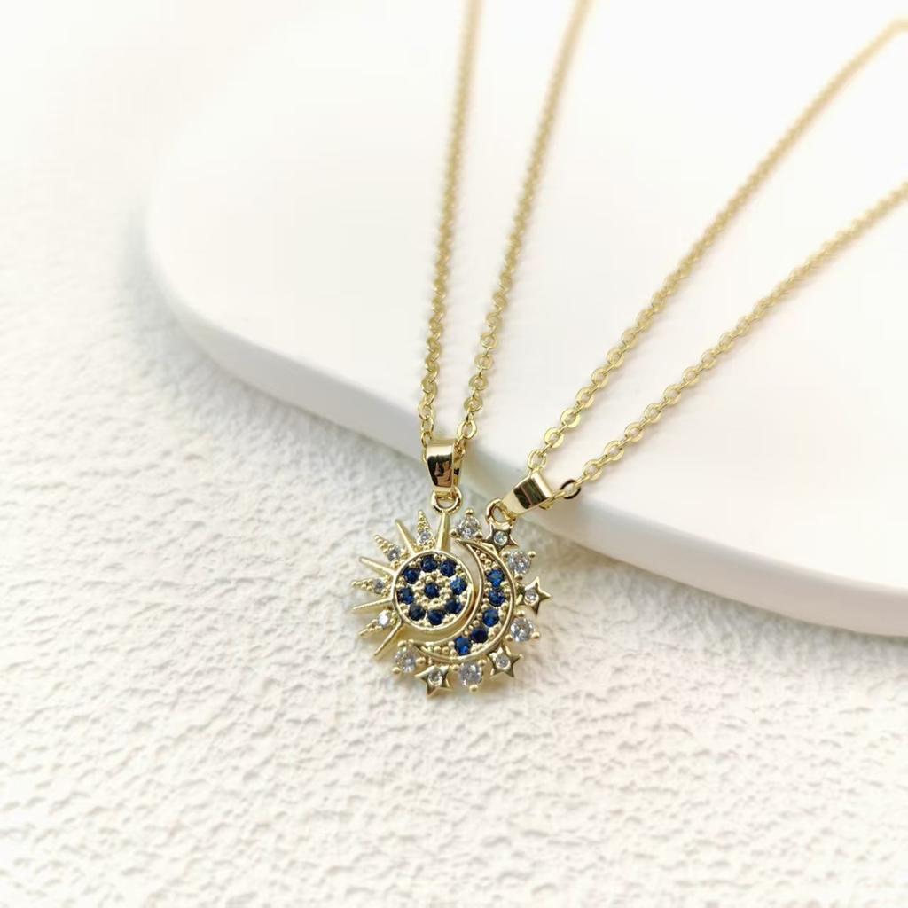 Coppia Sole e Luna Semplice Micro-incrostato Magnetico Impilabile Moda Regalo Collana Ciondolo