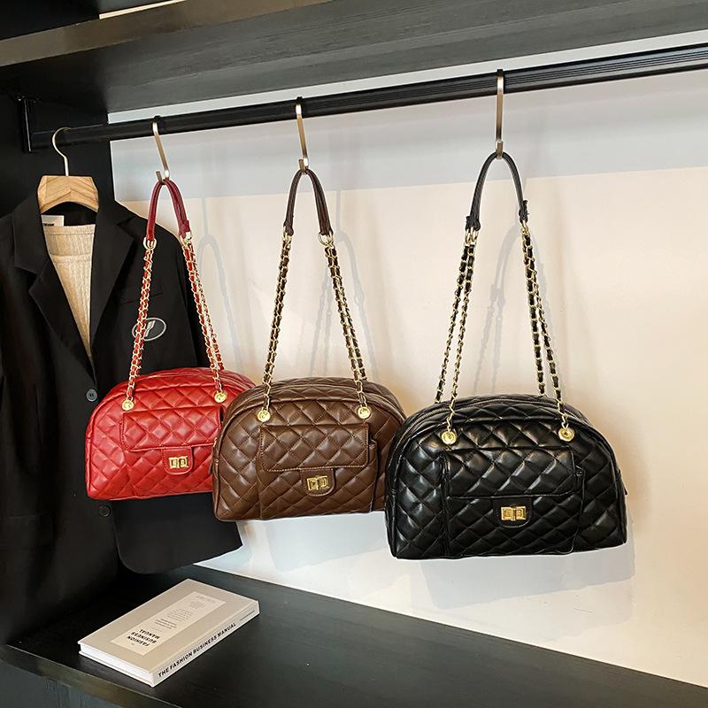 New fashionable rhombus chain airport bag single shoulder oblique span women's bag large capacity