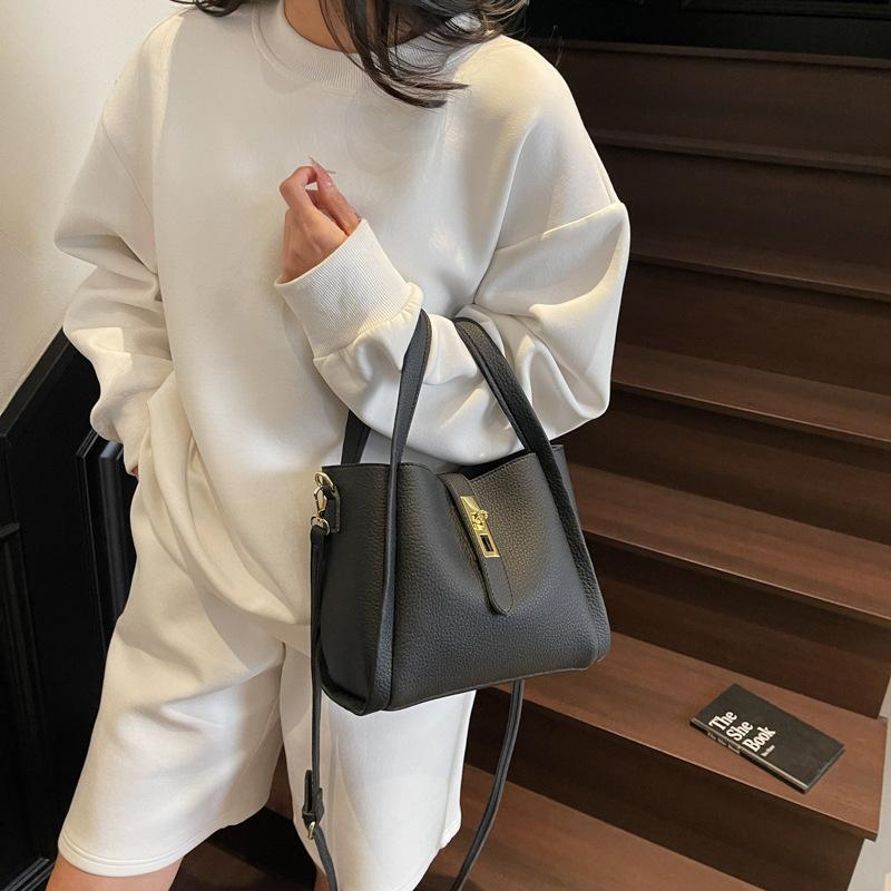 Small Bag Women's New Fashion Casual Versatile Shoulder Bag Messenger Bag