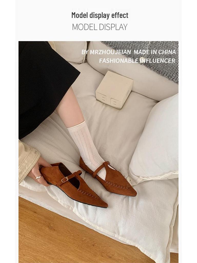 2025 Retro Mary Jane Damenschuhe: Spitze Zehenpartie, Keilabsatz mit Bohnenboden, Lederriemen, Blockabsatz