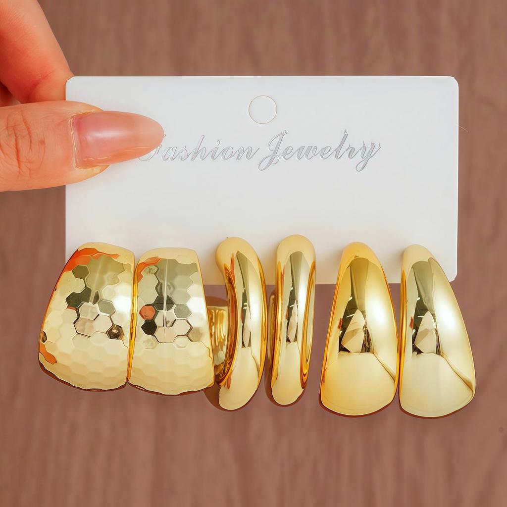 Cross-border Creative Geometric C-shaped Twist Ribbed Earring Set