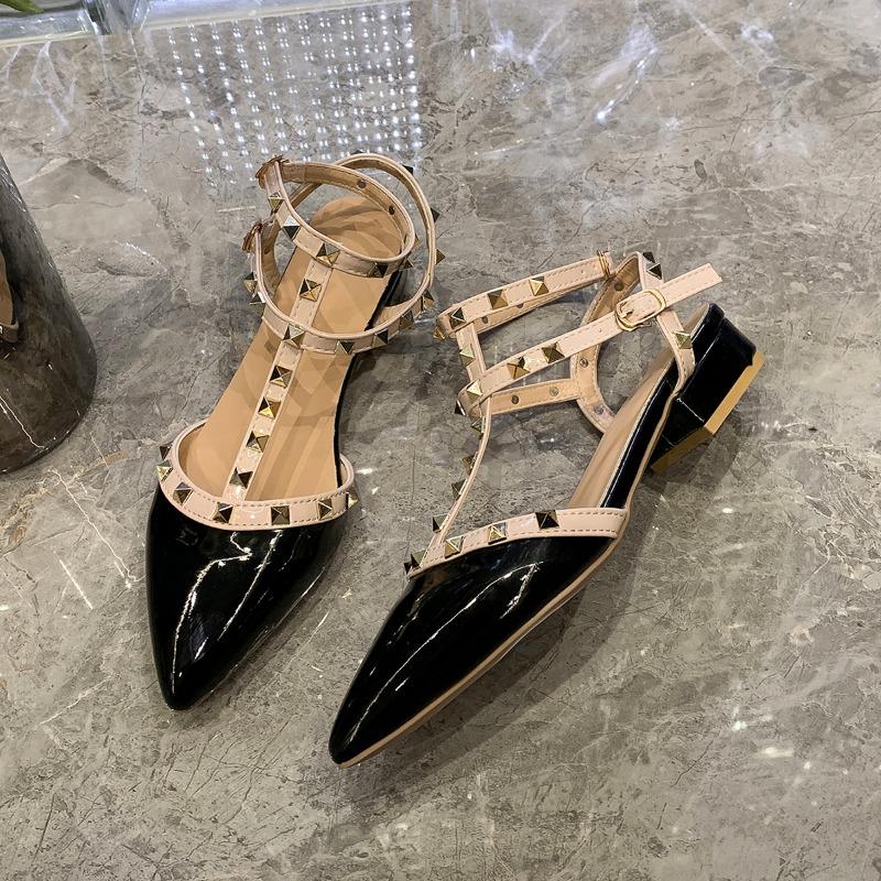 Fashion Low Heel Shoes Spring New Pointed Head Shallow Hollow Rivets with A Line with Anti-slip Wear-resistant Sandals