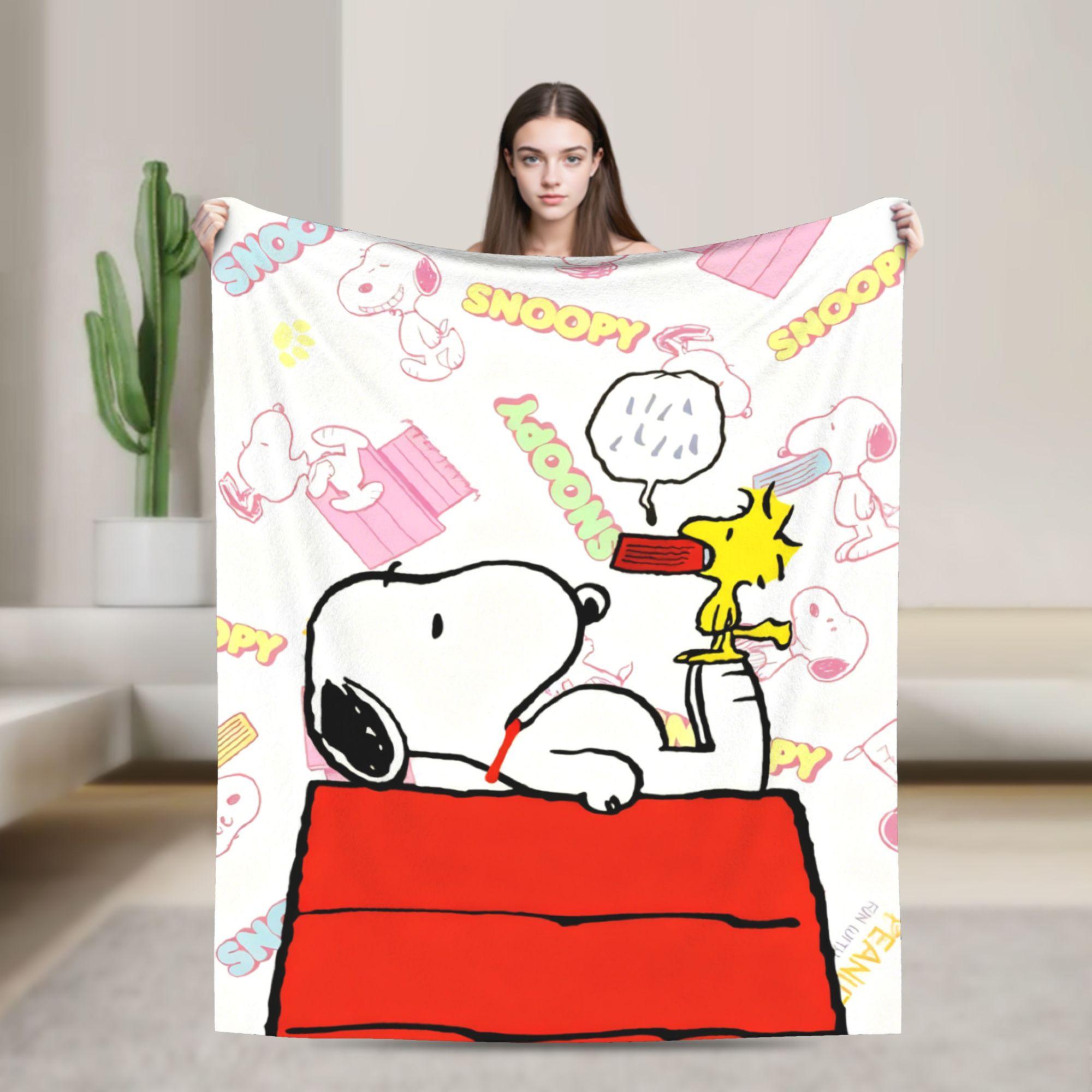 

Snoopy Cute Cartoon Blankets Velvet All Season Breathable Super Warm Throw Blankets for Bedding Bedroom Bedspreads 75cmx90cm