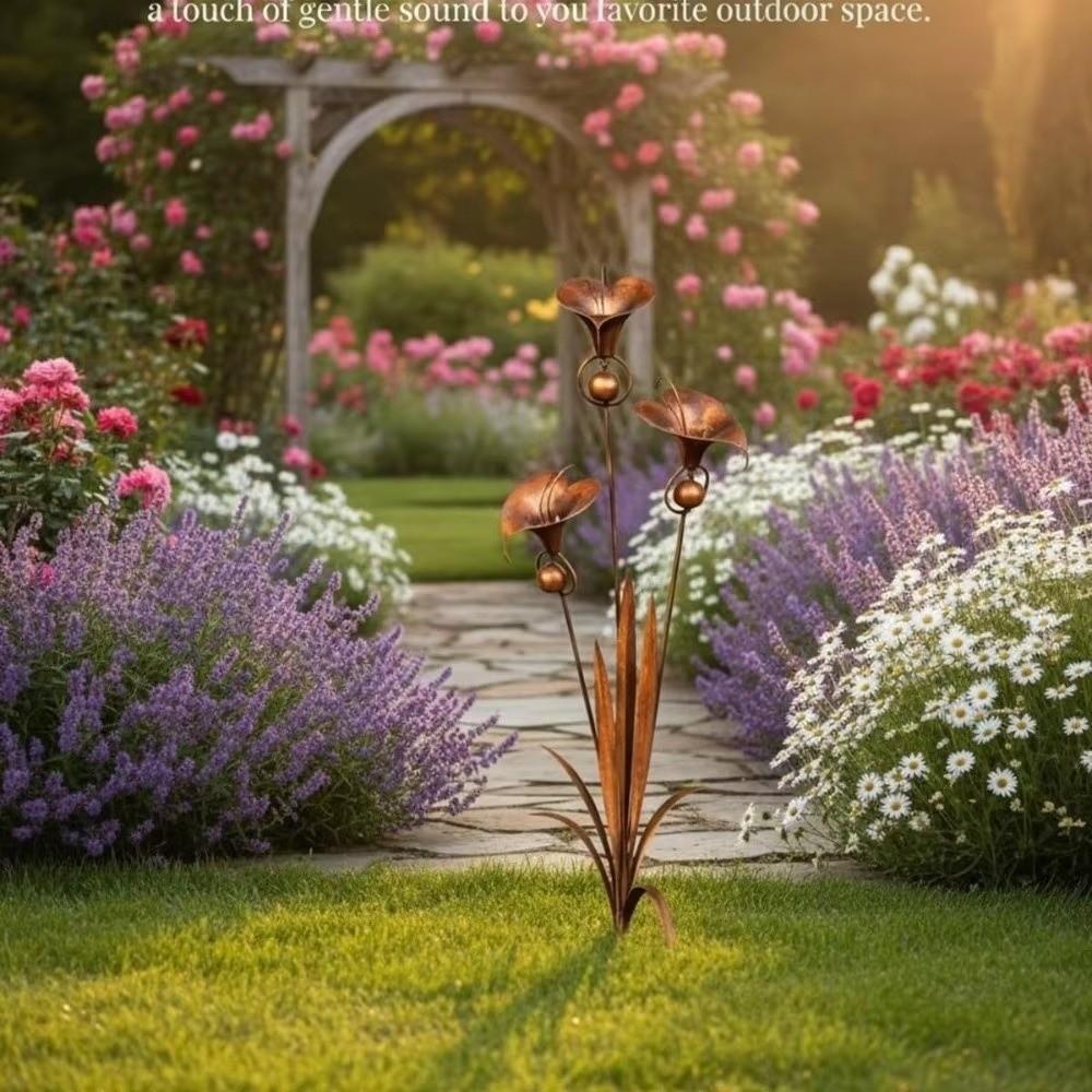 Weatherproof Metal Floral Garden Stake Handcrafted Retro Three Calla Lilies Sculpture with Bells Garden Sculpture Patio
