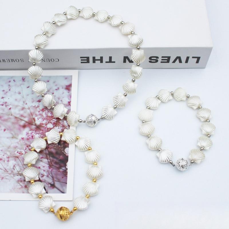 Shell Rose Exquisite Window Screen, Curtain Magnetic Attraction, Curtain Buckle, Non-punching Magnetic Curtain Strap