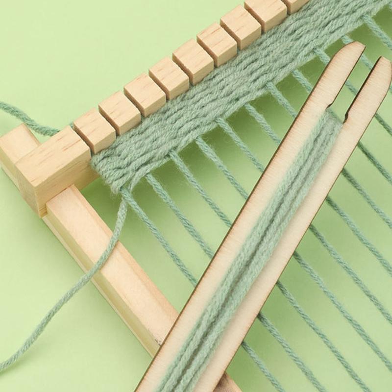 Kleine tragbare Maschine für Kinder Wandteppich-Webspielzeug Buchenholzmaterialien Leicht zu verstauen Pädagogisches Bastelset