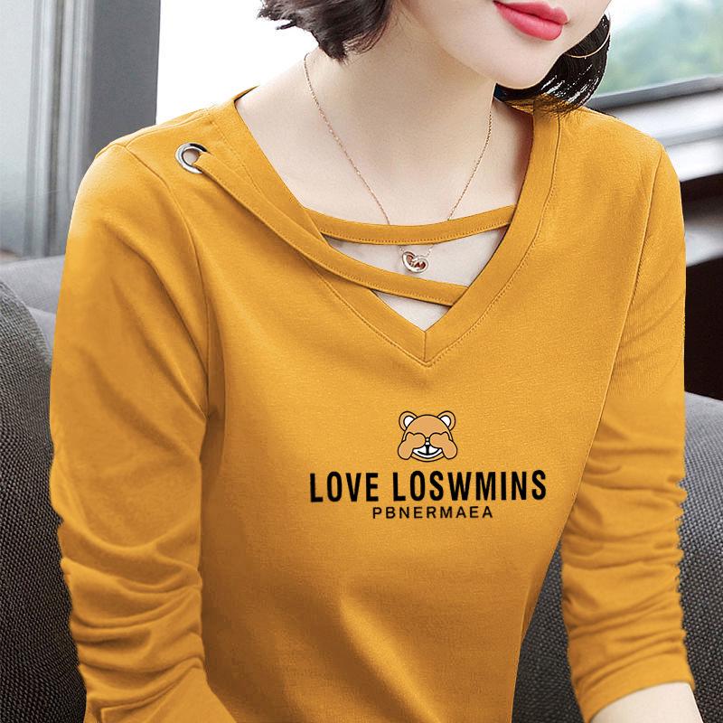 2025 Spring & Autumn Pure Cotton V-Neck Printed Long Sleeve Plus Size T-Shirt for Middle-Aged Women, Age-Reducing & Slimming Design.