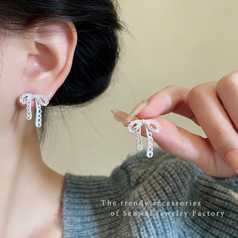 2025 Trendy Korean Micro-Inlaid Zircon Bow Earrings with S925 Silver Needle and Pearl for Women