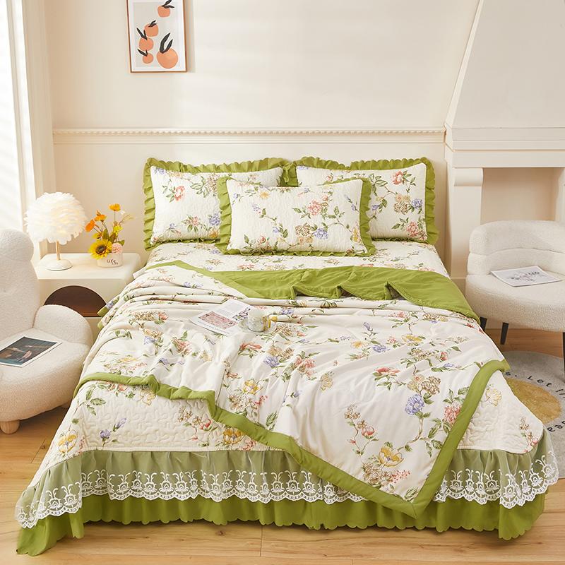 Cartoon Peach Comforter Queen Size, Love Heart Pink Peach Print Quilt Ultra Soft, Ultra Comforter 1 Piece Bedding For Room Decor