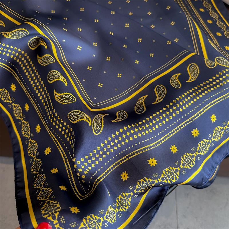 New Women Paisley 70*70cm Square Silk Scarf Female Hairband Headband Neckerchief Scarves Shawl Luxury Brand Foulard Bandana