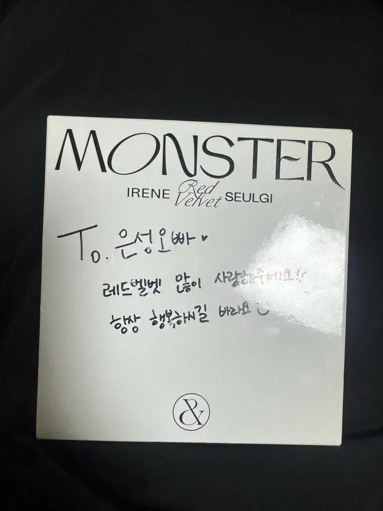 RED VELVET Secretly Sold Autographed Autograph