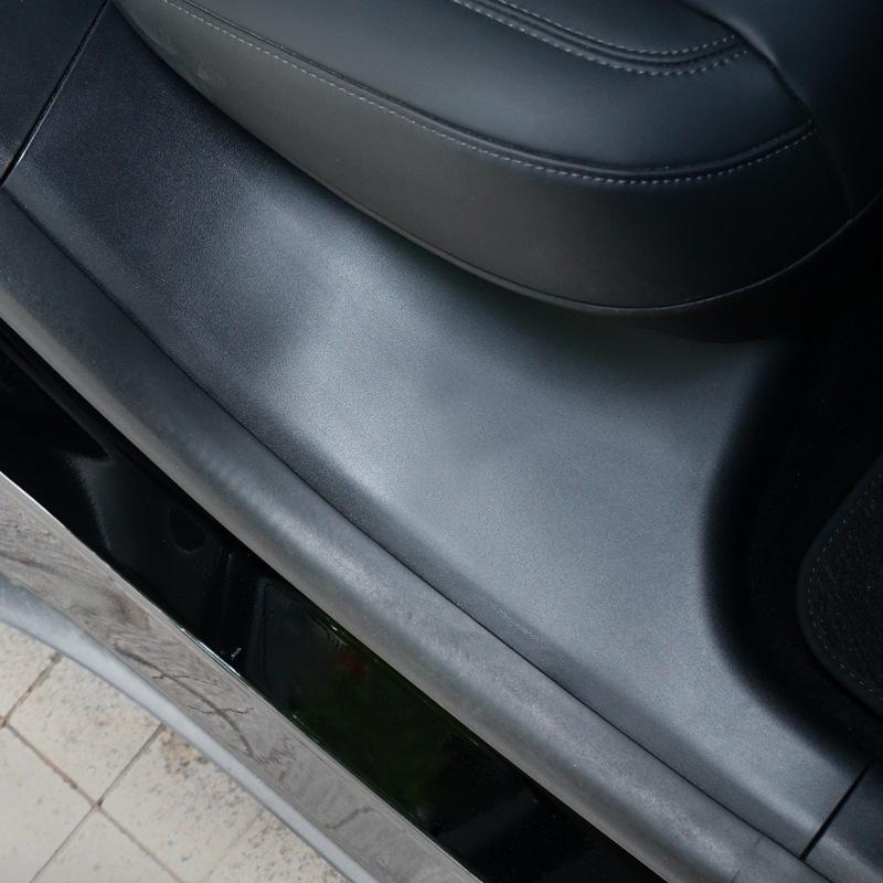 

Tesla Model Y Door Sill Strips & Interior Mods: Welcome Pedals & Rear Guard Plate Installation