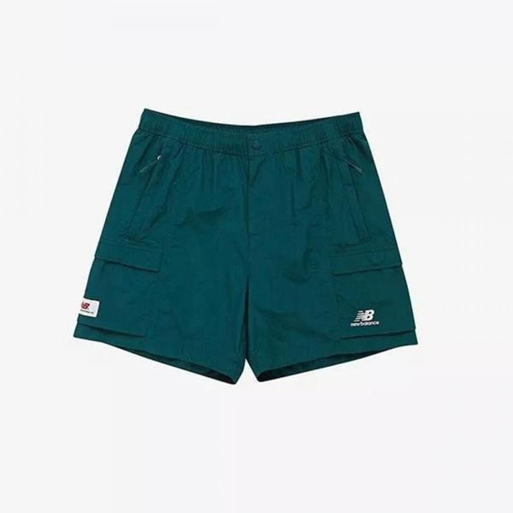 

New Balance Half Club Unisex Woven Pocket Shorts Nbnvd22 75(S)