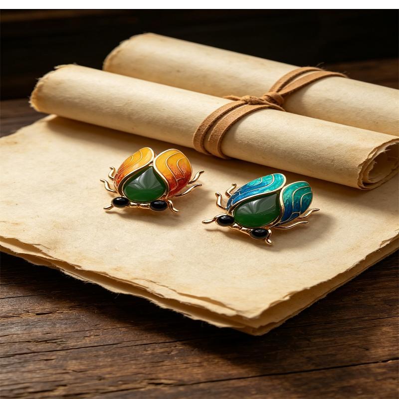 Vintage Cicada Brooch 2024 Trendy Insect Jewelry Pin 1Pc Unisex for Women Men Streetwear Outfit Accessory Small Gift