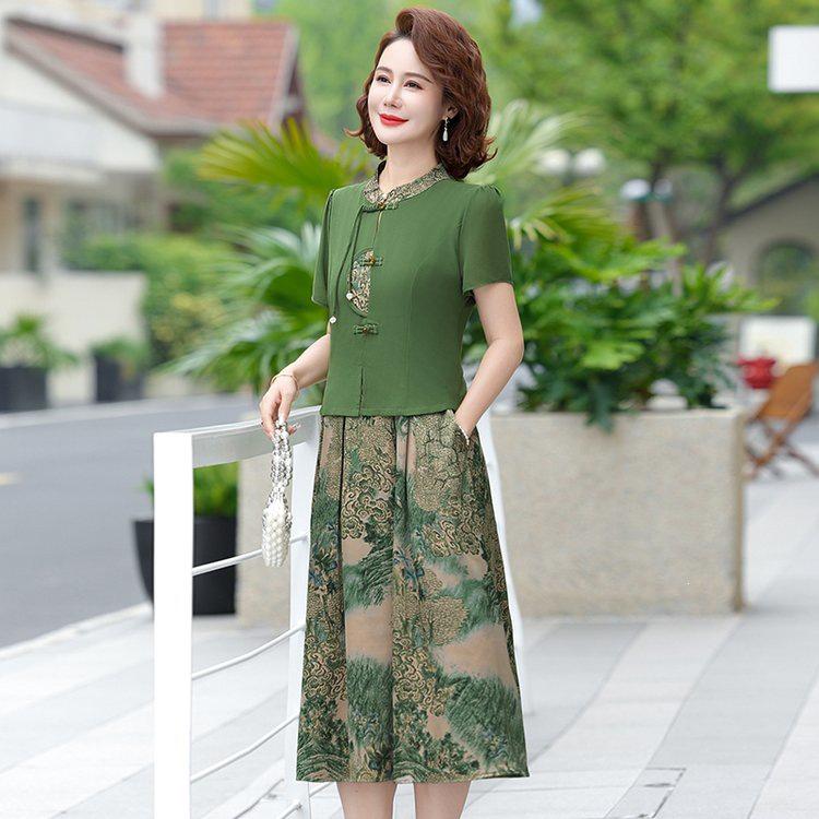 Robe élégante à manches courtes pour femmes d'âge moyen et âgées - Nouveau style chinois et national, Été, Coupe ample, Option grande taille