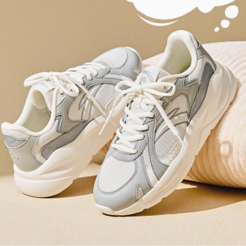 Anta Unrestrained Series Comfortable Versatile Lightweight Durable Low-Top Casual Shoes Women sneaker White Gray Silver 922538829-4