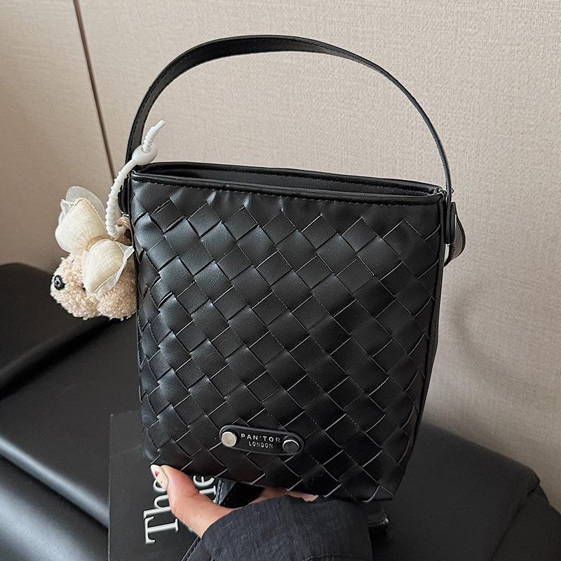 A Stylish and High-end Hand-held Small Bag, A Versatile Bucket Bag, and A Single-shoulder Crossbody Bag