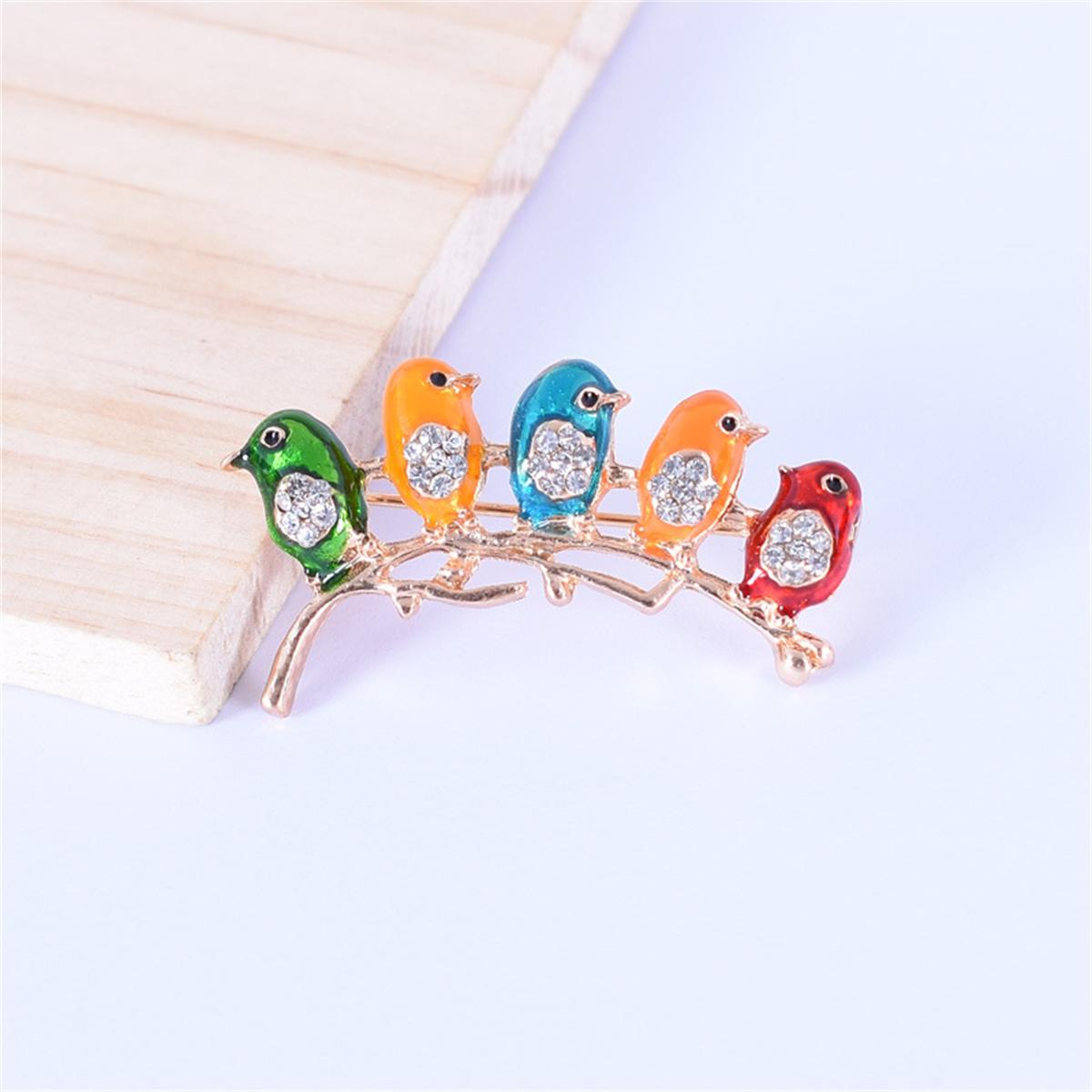 

Creative Trend Bird Brooch Exquisite Unique Animal Pin Colorful Cute Jewelry Accessories Clothing Bag Decoration Party Gift 2026