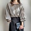 Neues Sommer Damen einfarbig gefaltete Puffärmel Langarm Rundhals Pullover Chiffonhemd