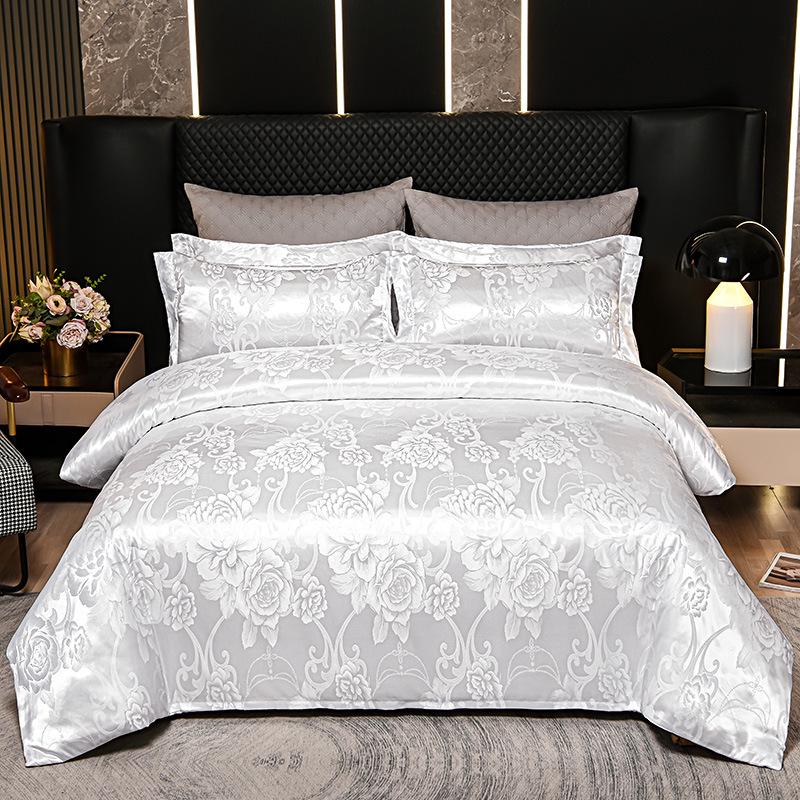 European Silk Cotton Jacquard Wedding Bedding Set - Four-Piece Duvet Cover Gift