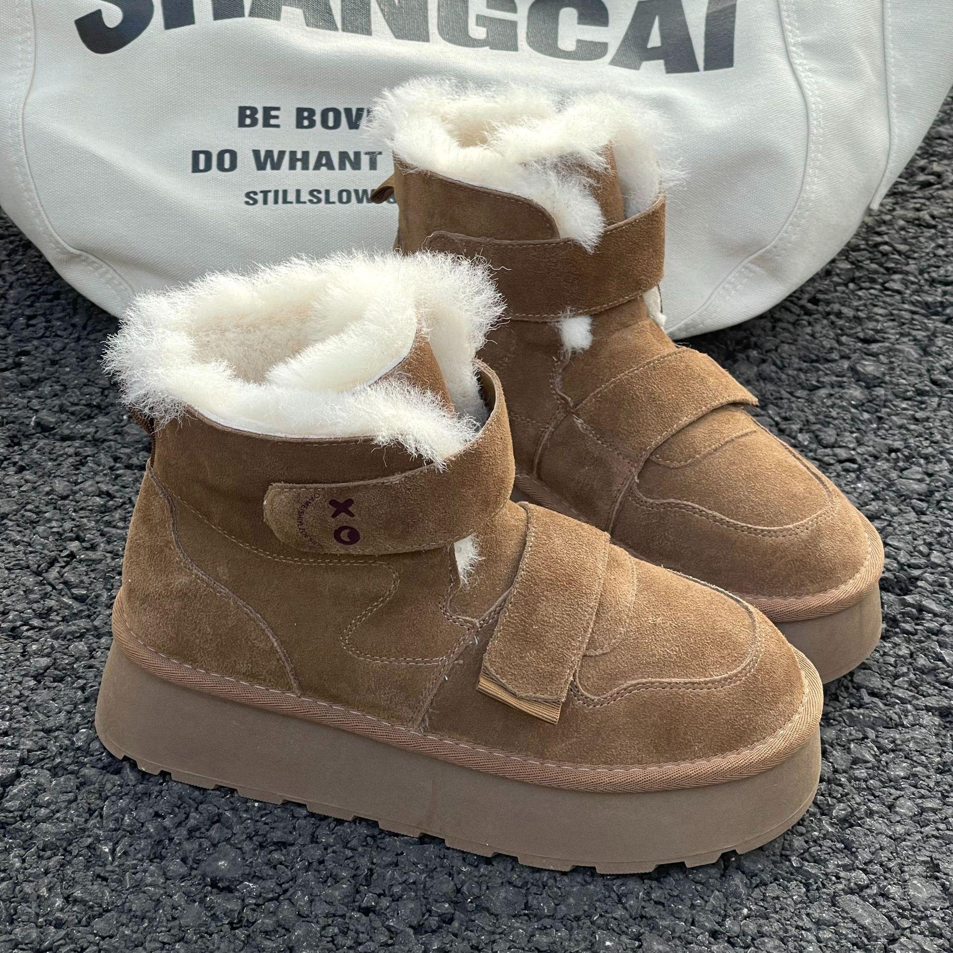 

Чжоу Дунъюй липучки с толстой подошвой зимние сапоги женские новые зимние бархатные теплые кожаные хлопковые сапоги 40