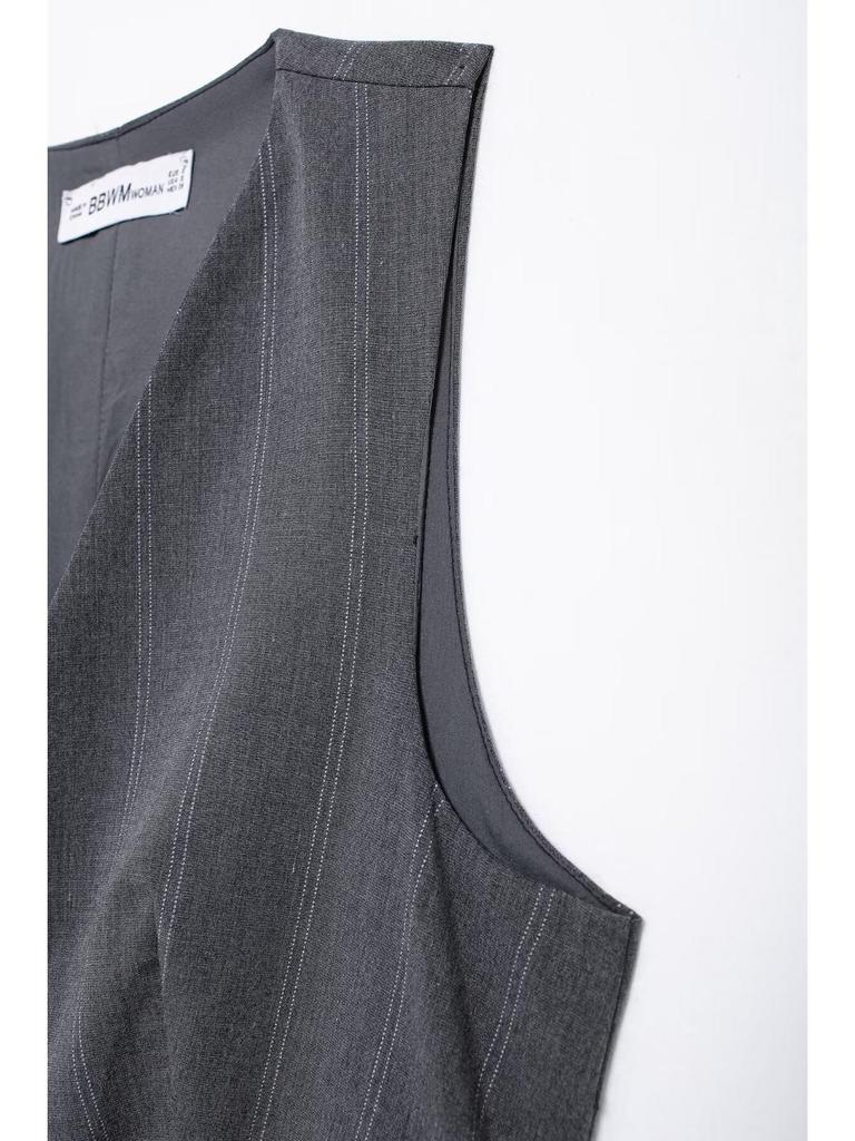 2024 Autumn Women's French V-neck Sleeveless Pleated Striped Vest Dress