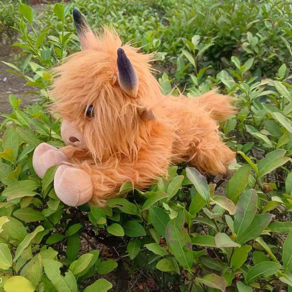 Simulation Highland Cow Animal Plush Doll Gentle Stuffed Highland Cow Cattlle Plush Toy Plushie Present designed for Children Boys Girls