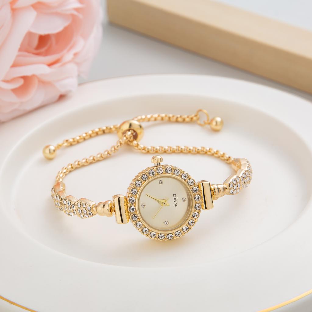 2023 neue Luxus Armband Frauen Uhren Armbänder Diamant Uhr Mode Quarz Womans Armbanduhren
