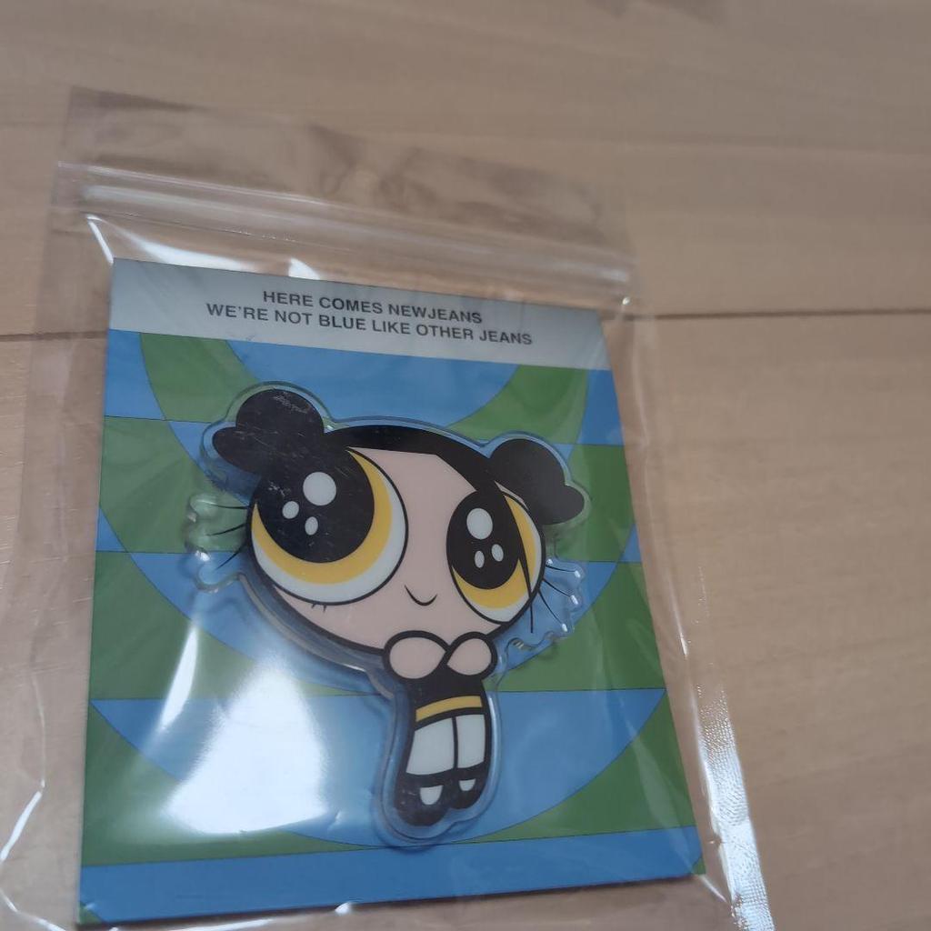 [USED] Official NEWJEANS Acrylic Grip Tok Collection