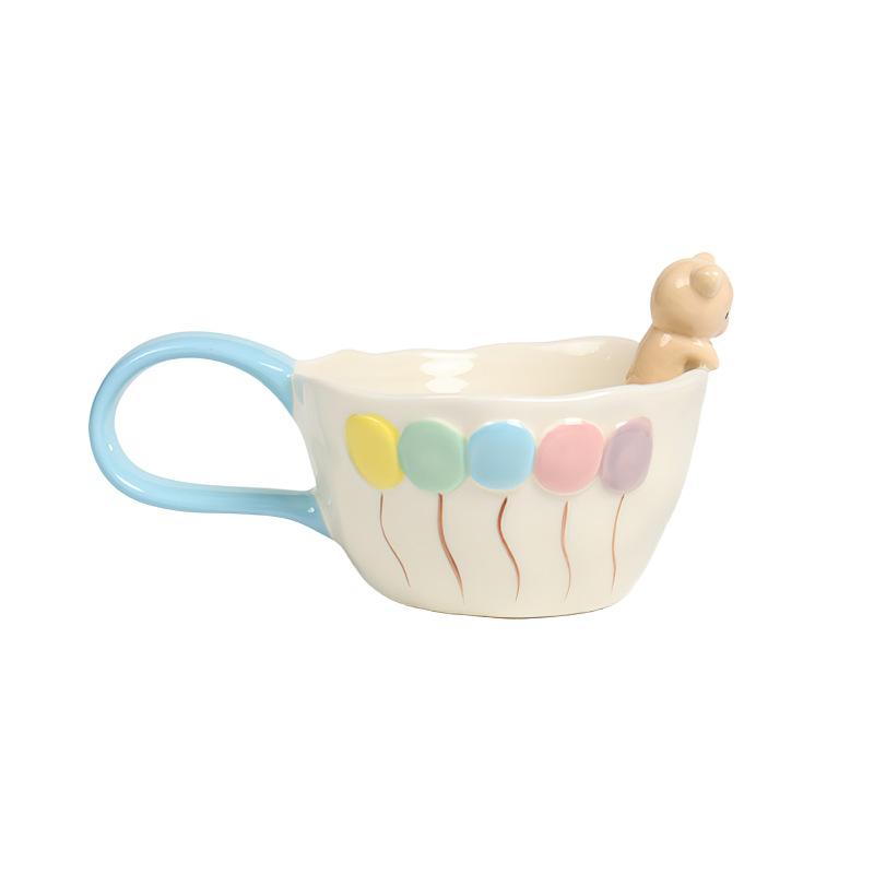 

Underglaze color cartoon balloon bear mug student drinking water milk oat cup souvenir ceramic cup milk cup 301-400ml