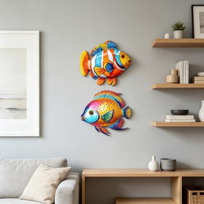 2 Stück Holzfisch Wandkunst Tropenfisch Skulptur Küsten Strand Meerestier Wandbehang Ornament für Badezimmer Pool Terrasse Zaun Dekoration